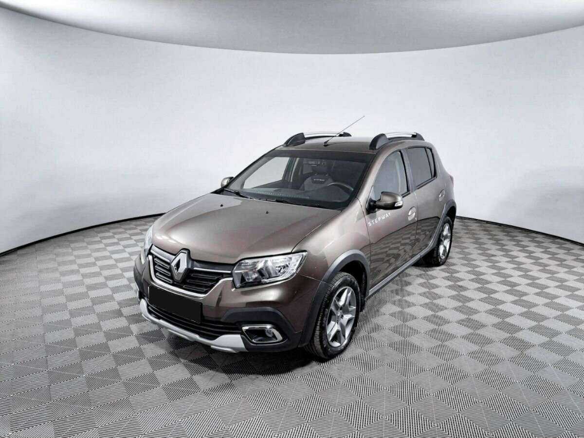 Купить Renault Sandero с пробегом. Посмотреть фото