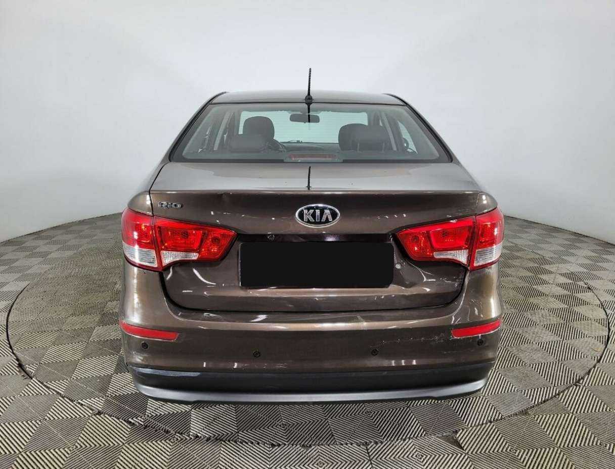 Купить Kia Rio с пробегом. Фото: #2