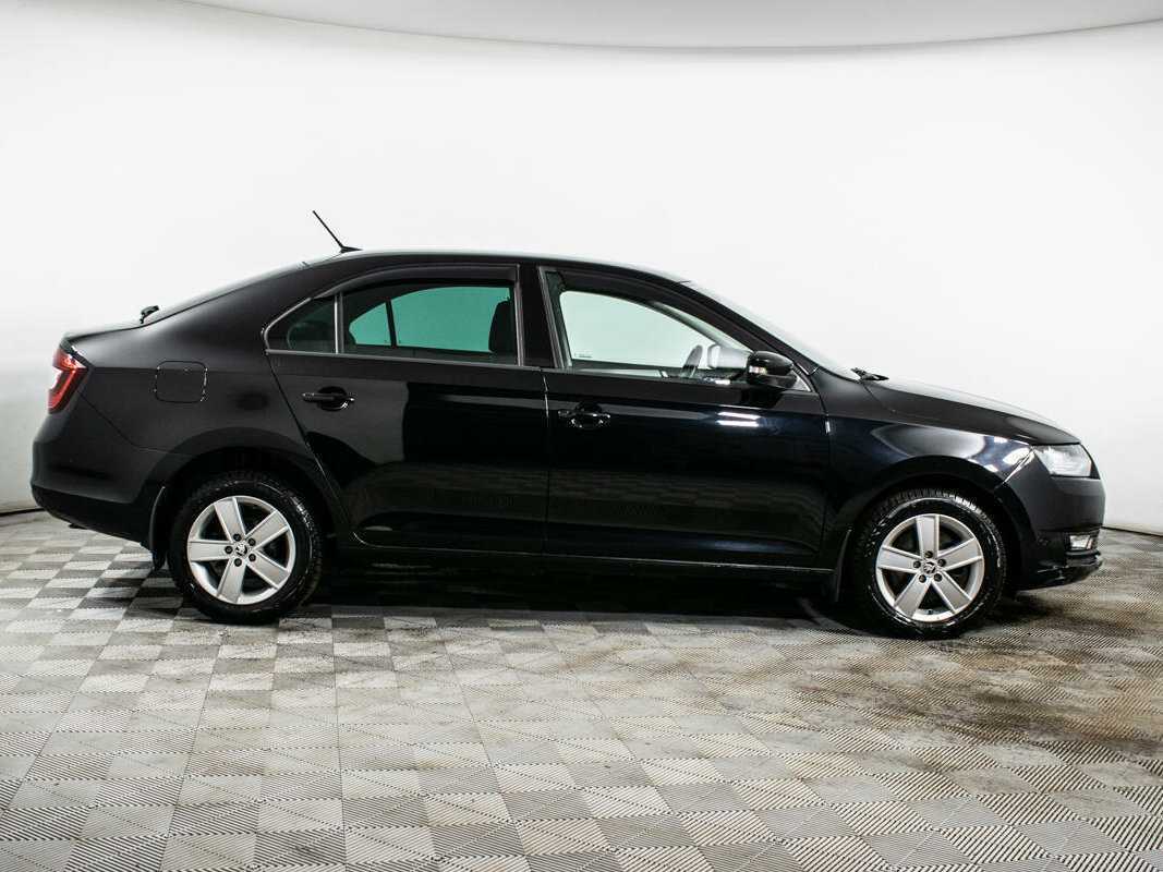 Купить Skoda Rapid с пробегом. Фото: #3