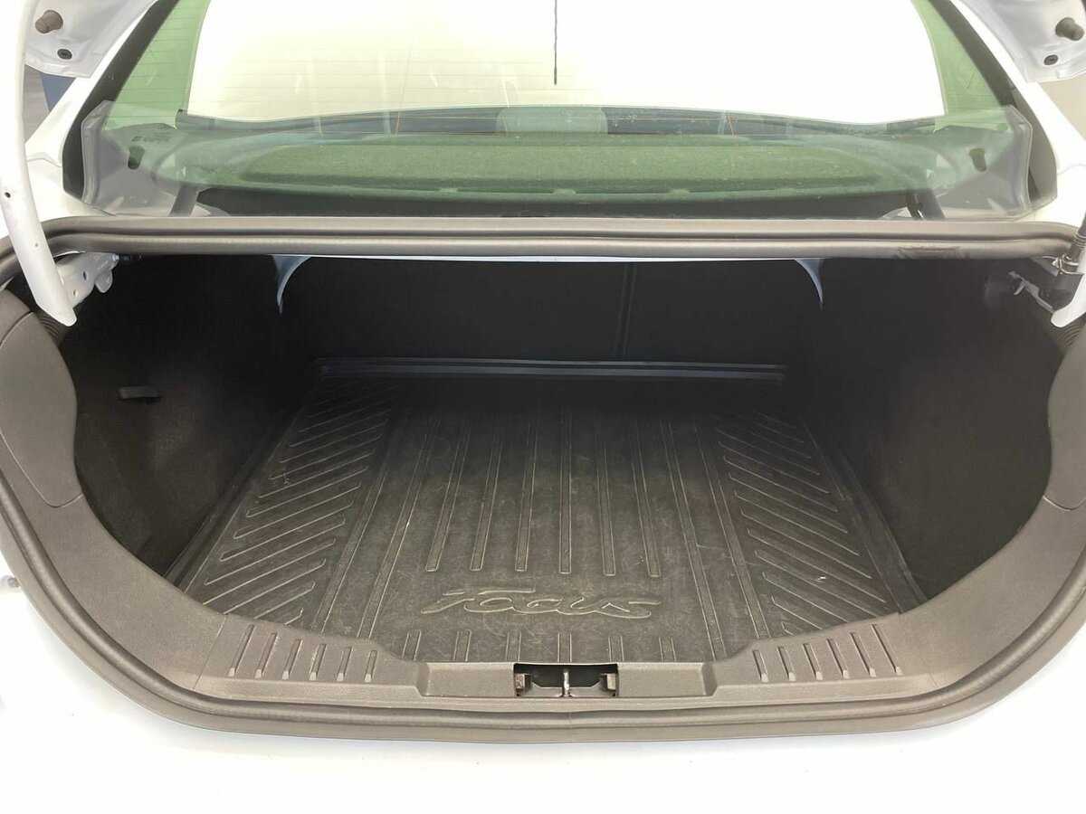 Купить Ford Focus с пробегом. Фото: #20