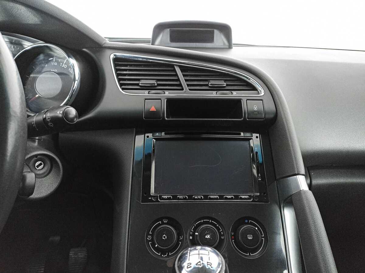 Купить Peugeot 3008 с пробегом. Фото: #11