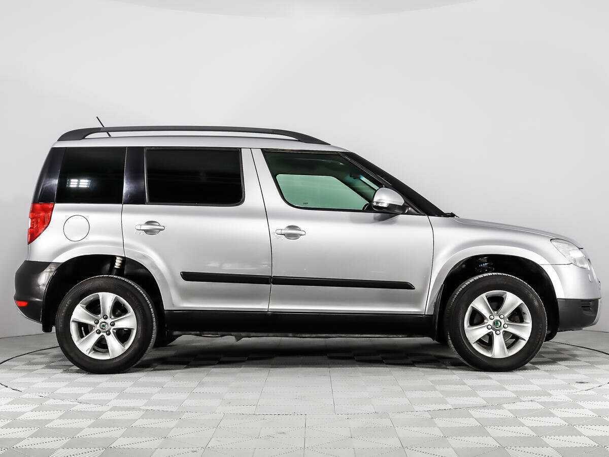 Купить Skoda Yeti с пробегом. Фото: #3