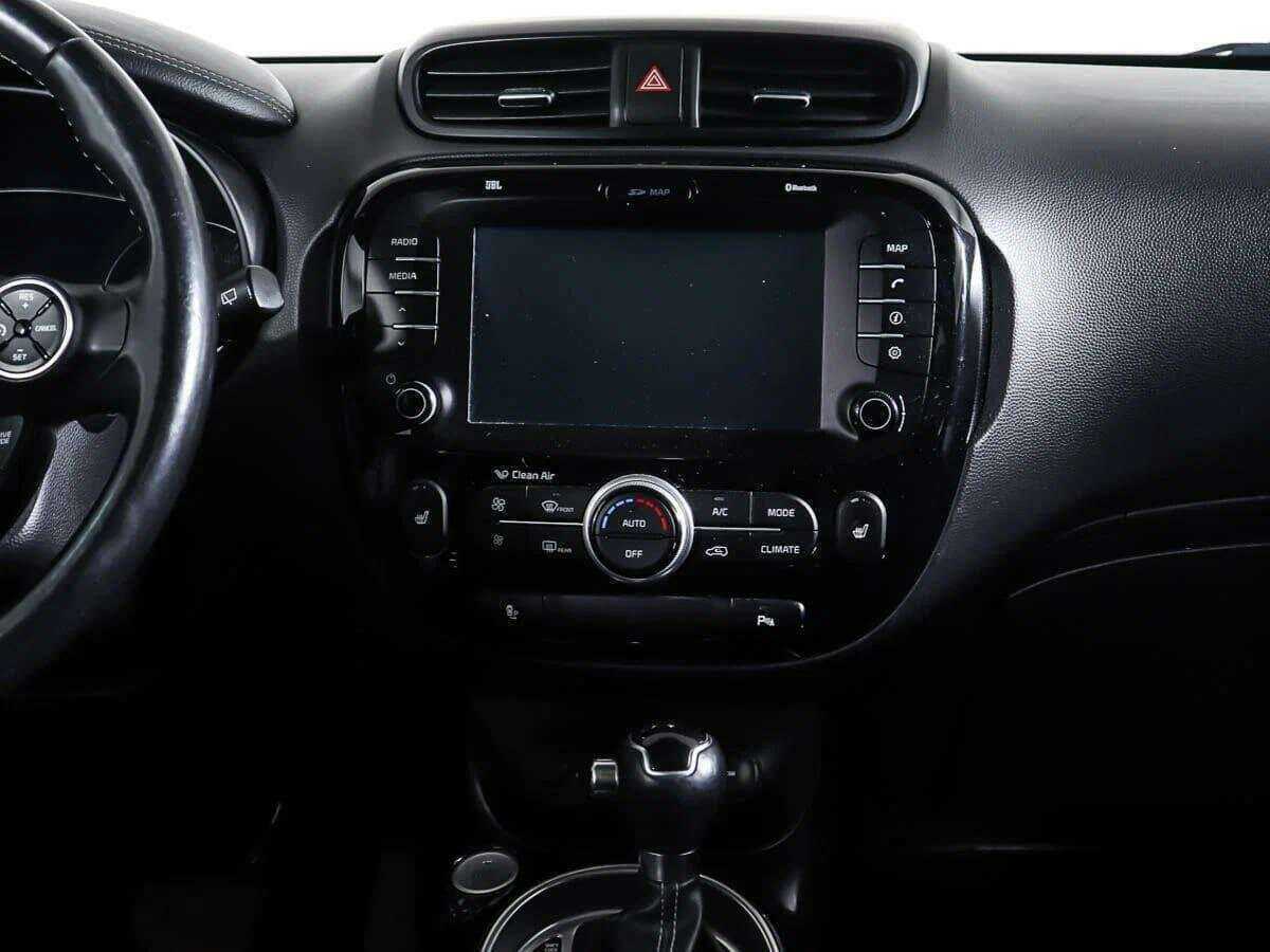 Купить Kia Soul с пробегом. Фото: #12