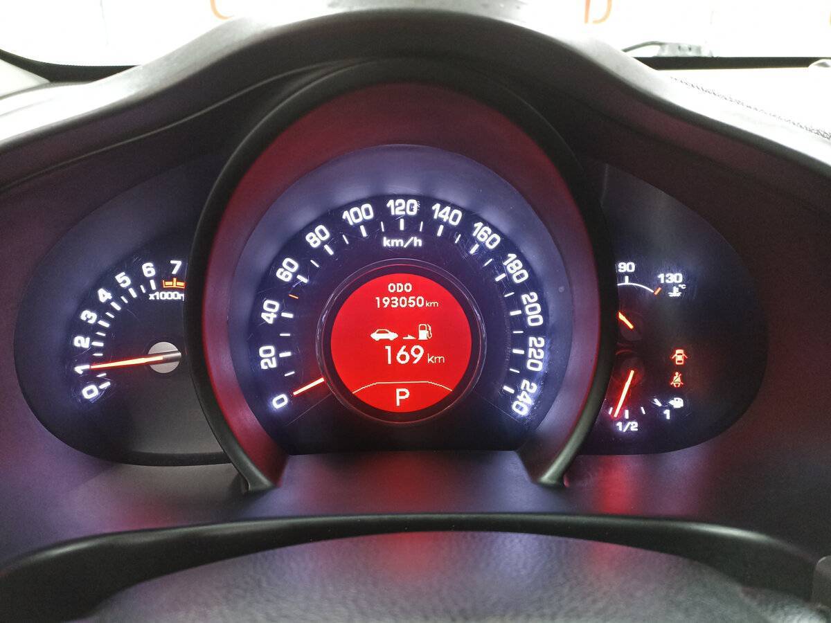 Купить Kia Sportage с пробегом. Фото: #12