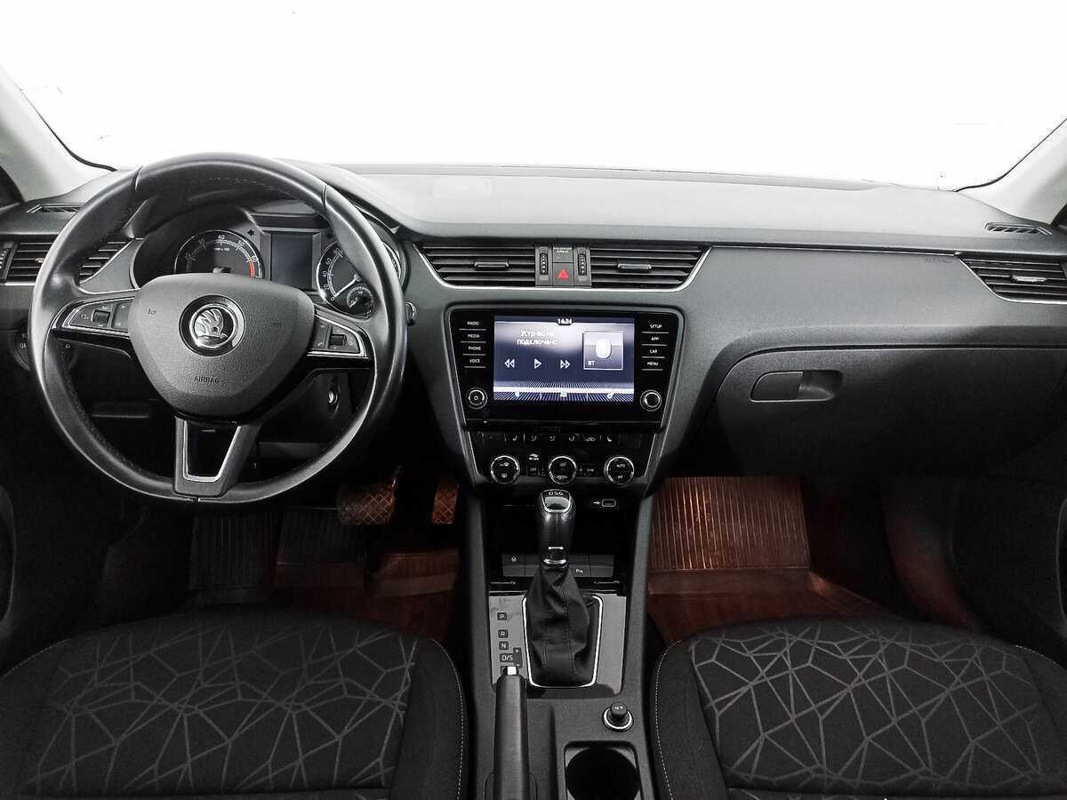Купить Skoda Octavia с пробегом. Фото: #11