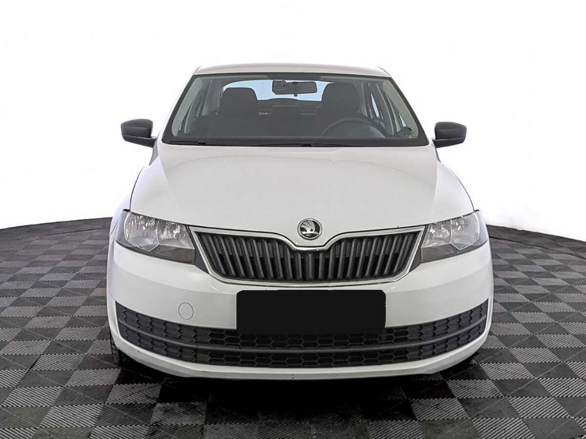 Купить Skoda Rapid с пробегом. Фото: #1