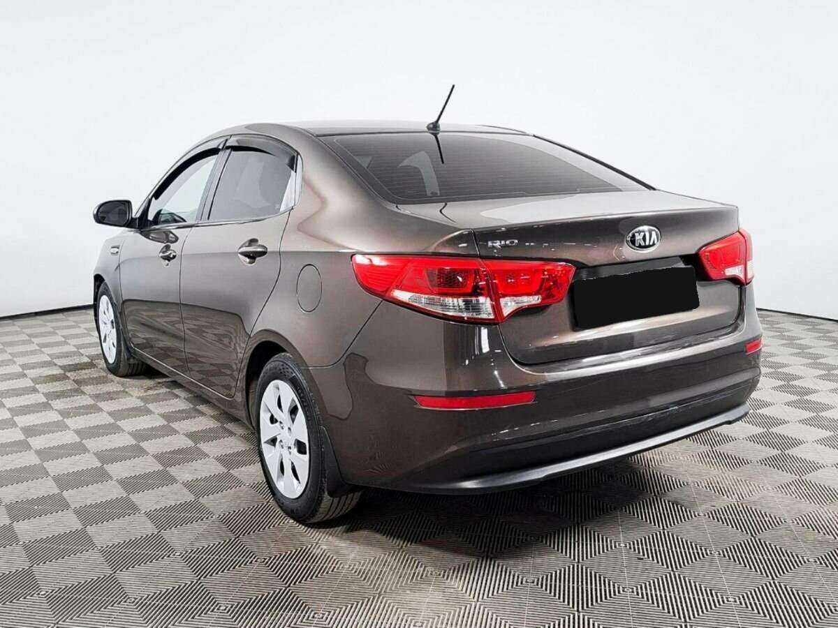 Купить Kia Rio с пробегом. Фото: #5