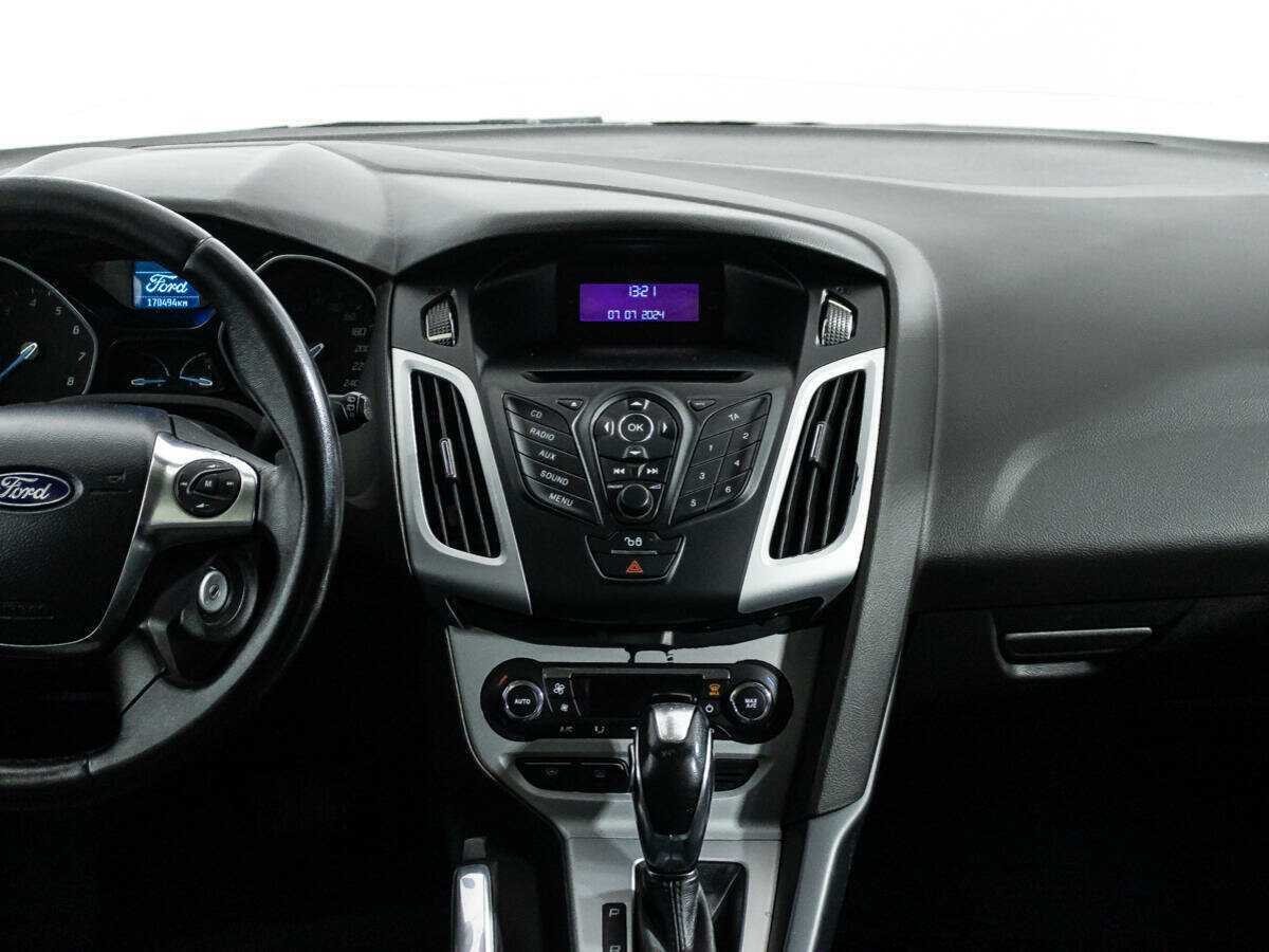 Купить Ford Focus с пробегом. Фото: #13