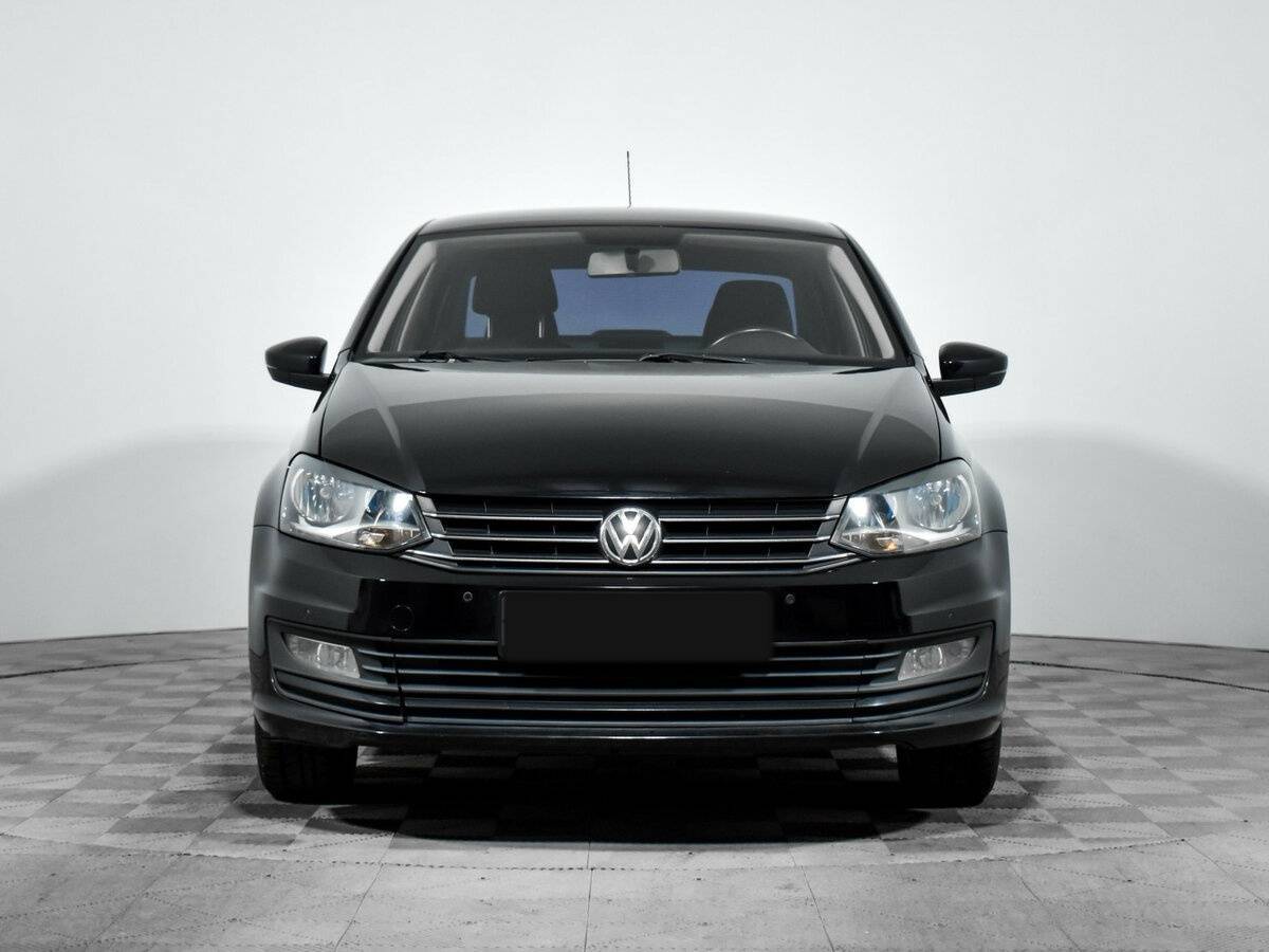 Купить Volkswagen Polo с пробегом. Фото: #1
