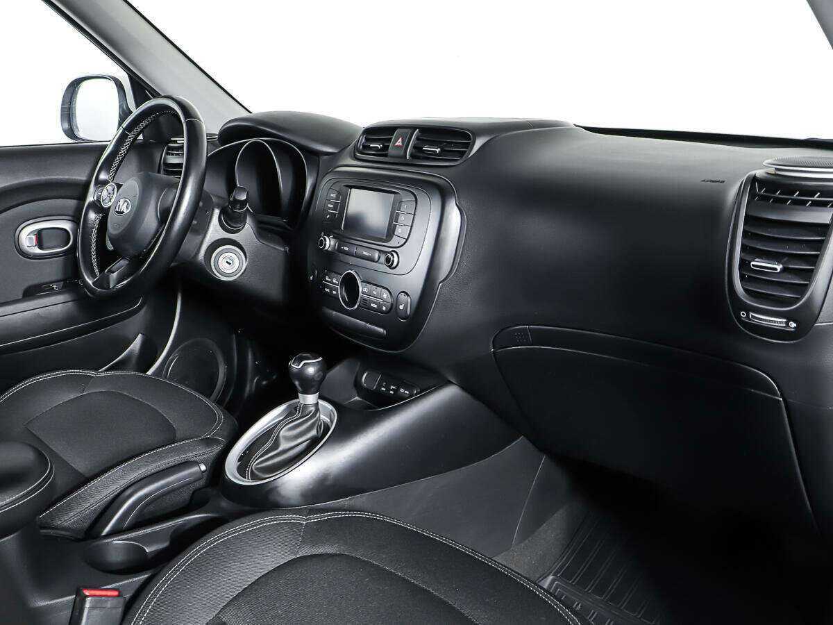 Купить Kia Soul с пробегом. Фото: #8