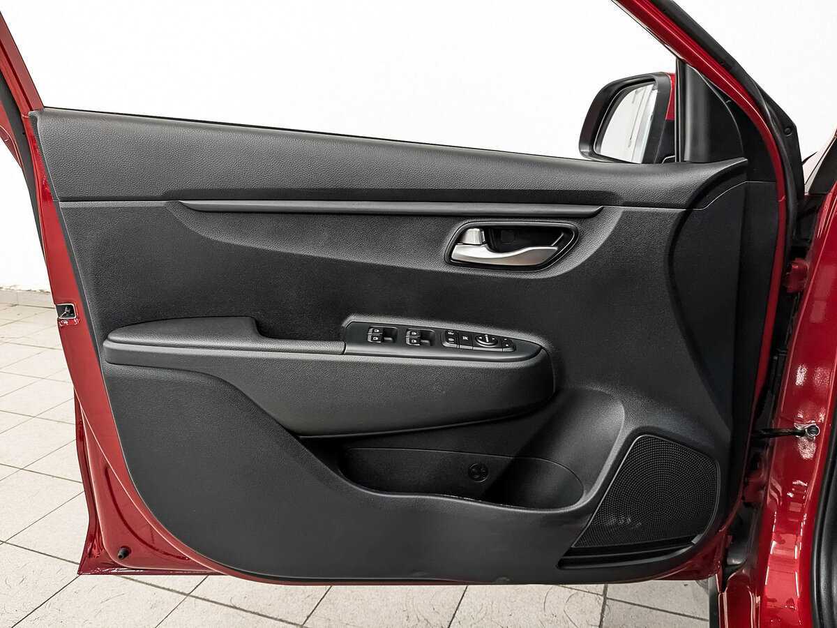 Купить Kia Rio с пробегом. Фото: #18