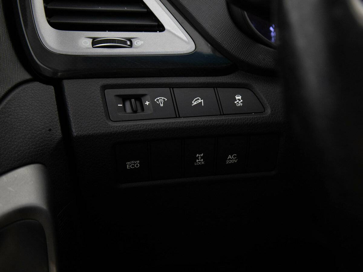 Купить Hyundai Santa Fe с пробегом. Фото: #16
