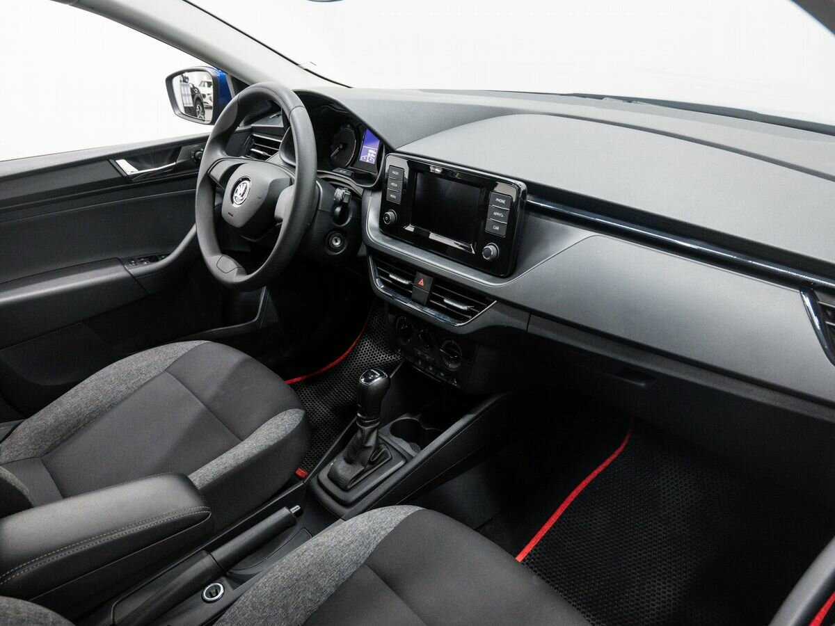 Купить Skoda Rapid с пробегом. Фото: #7