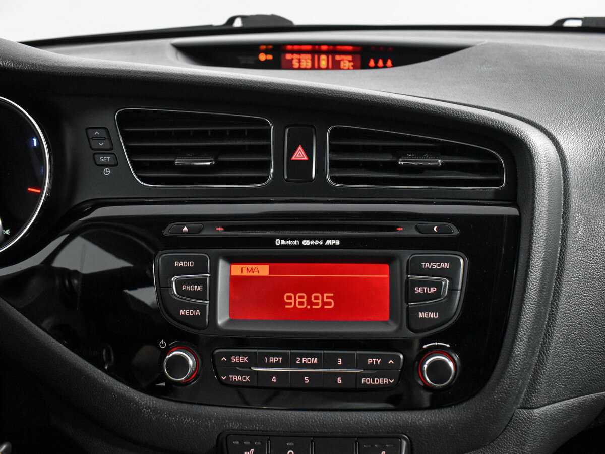 Купить Kia Ceed с пробегом. Фото: #14