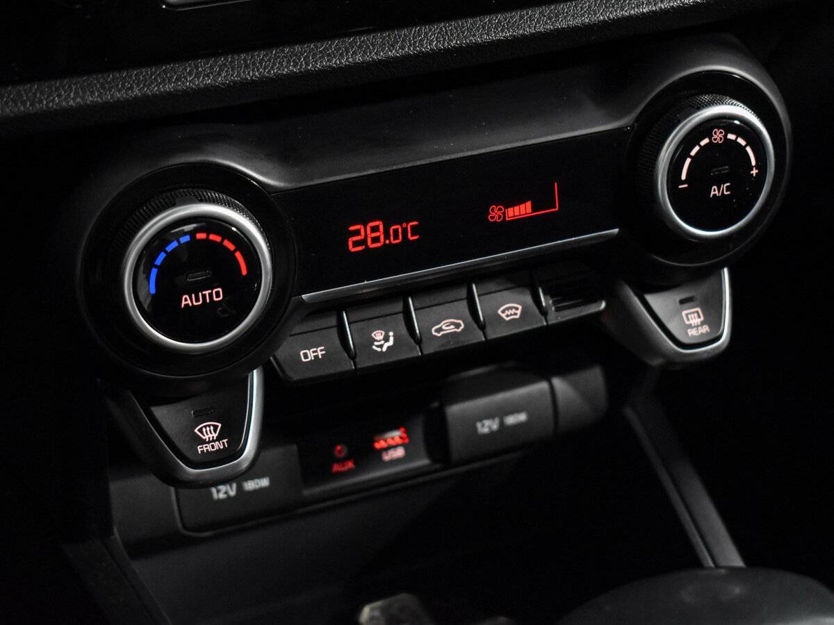 Купить Kia Rio с пробегом. Фото: #16