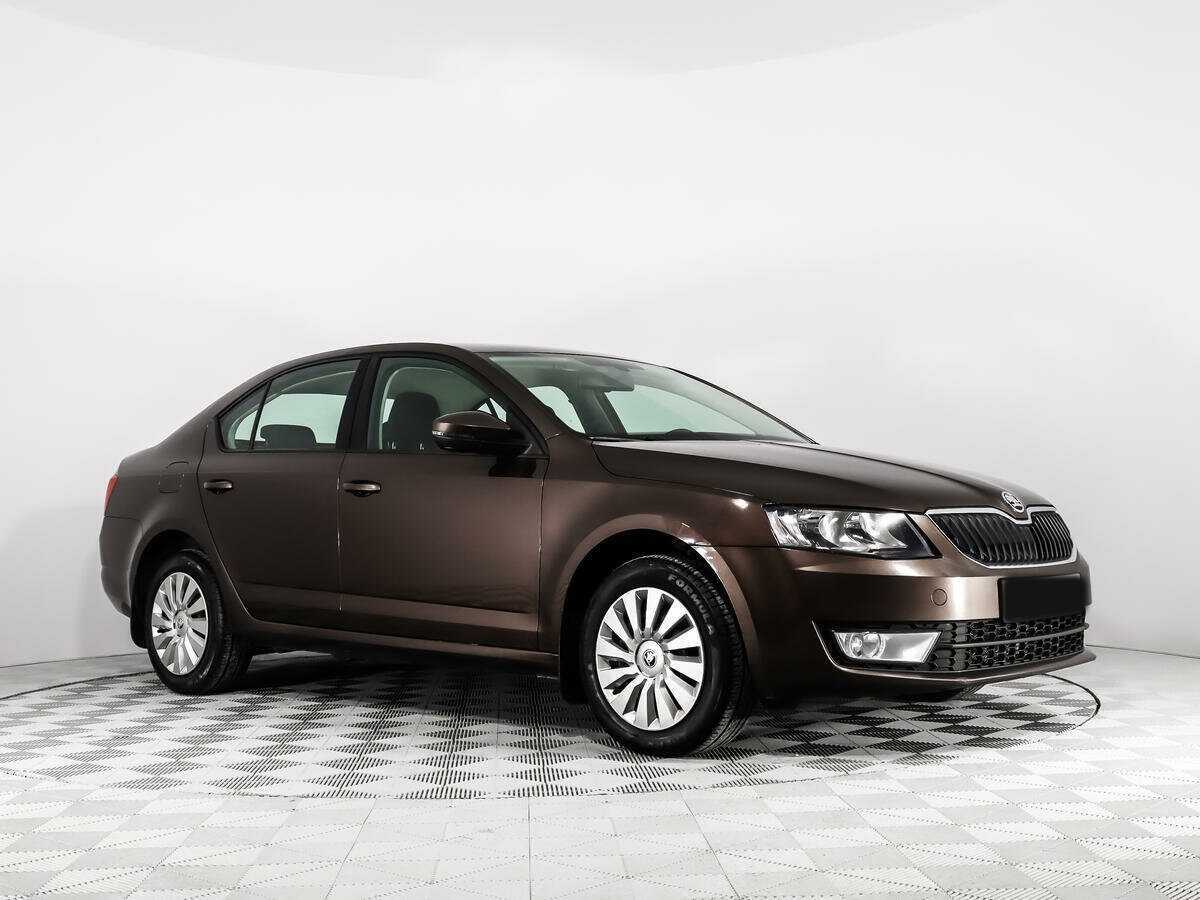 Купить Skoda Octavia с пробегом. Фото: #2