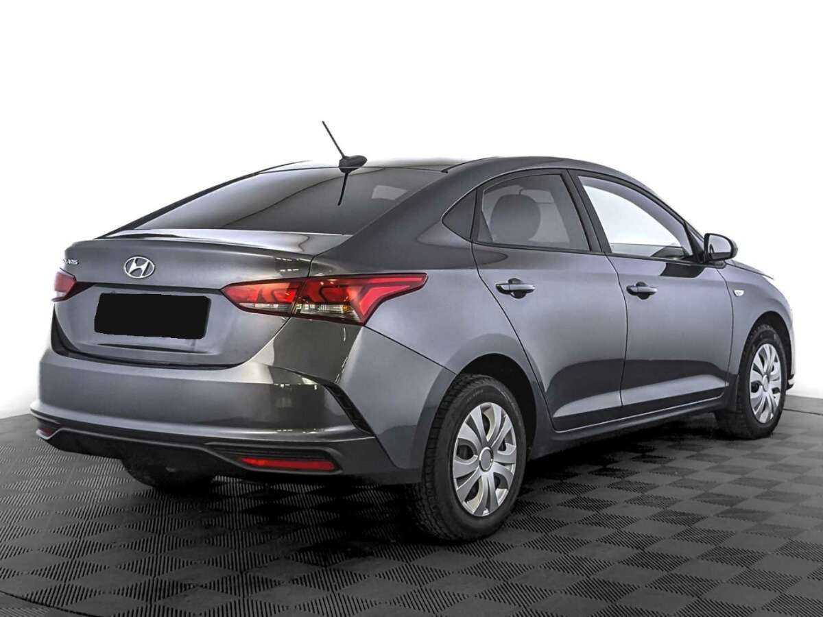 Купить Hyundai Solaris с пробегом. Фото: #4