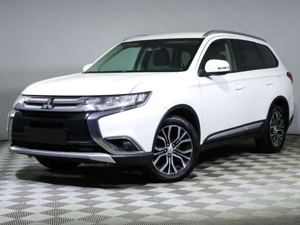 Купить Mitsubishi Outlander с пробегом. Посмотреть фото
