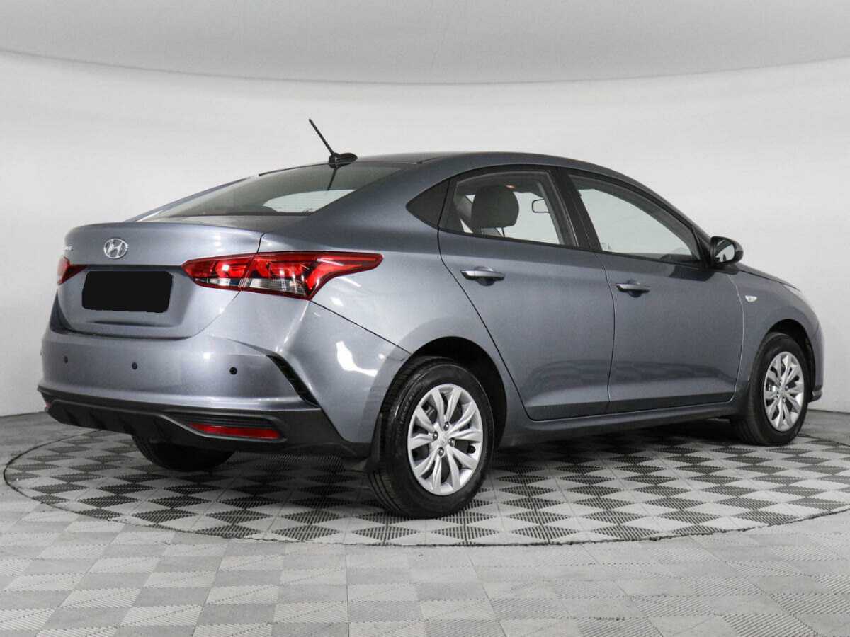 Купить Hyundai Solaris с пробегом. Фото: #4