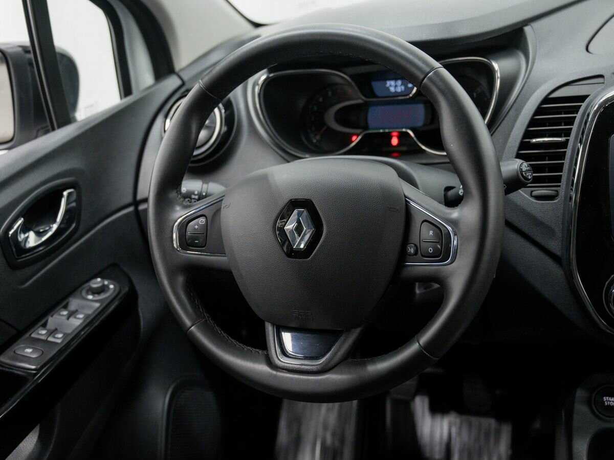 Купить Renault Kaptur с пробегом. Фото: #11
