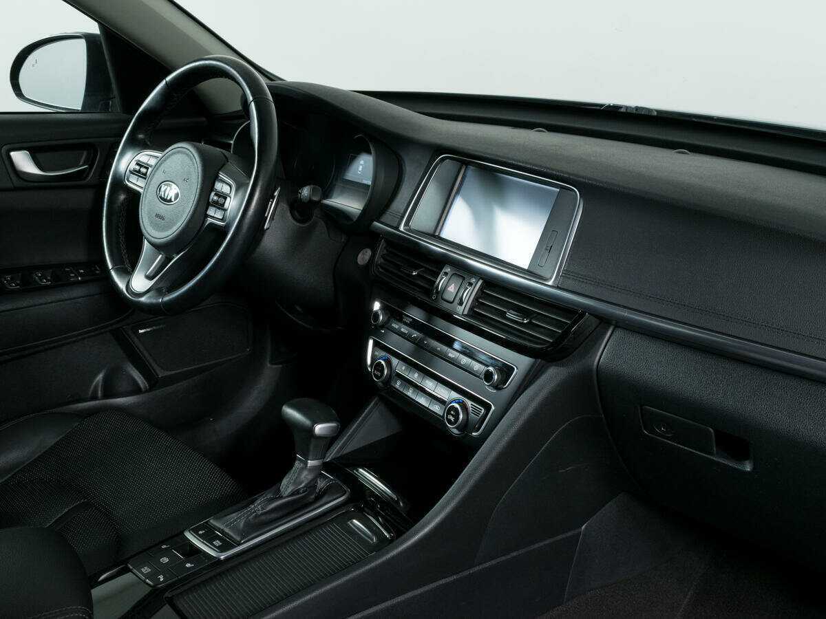 Купить Kia Optima с пробегом. Фото: #9