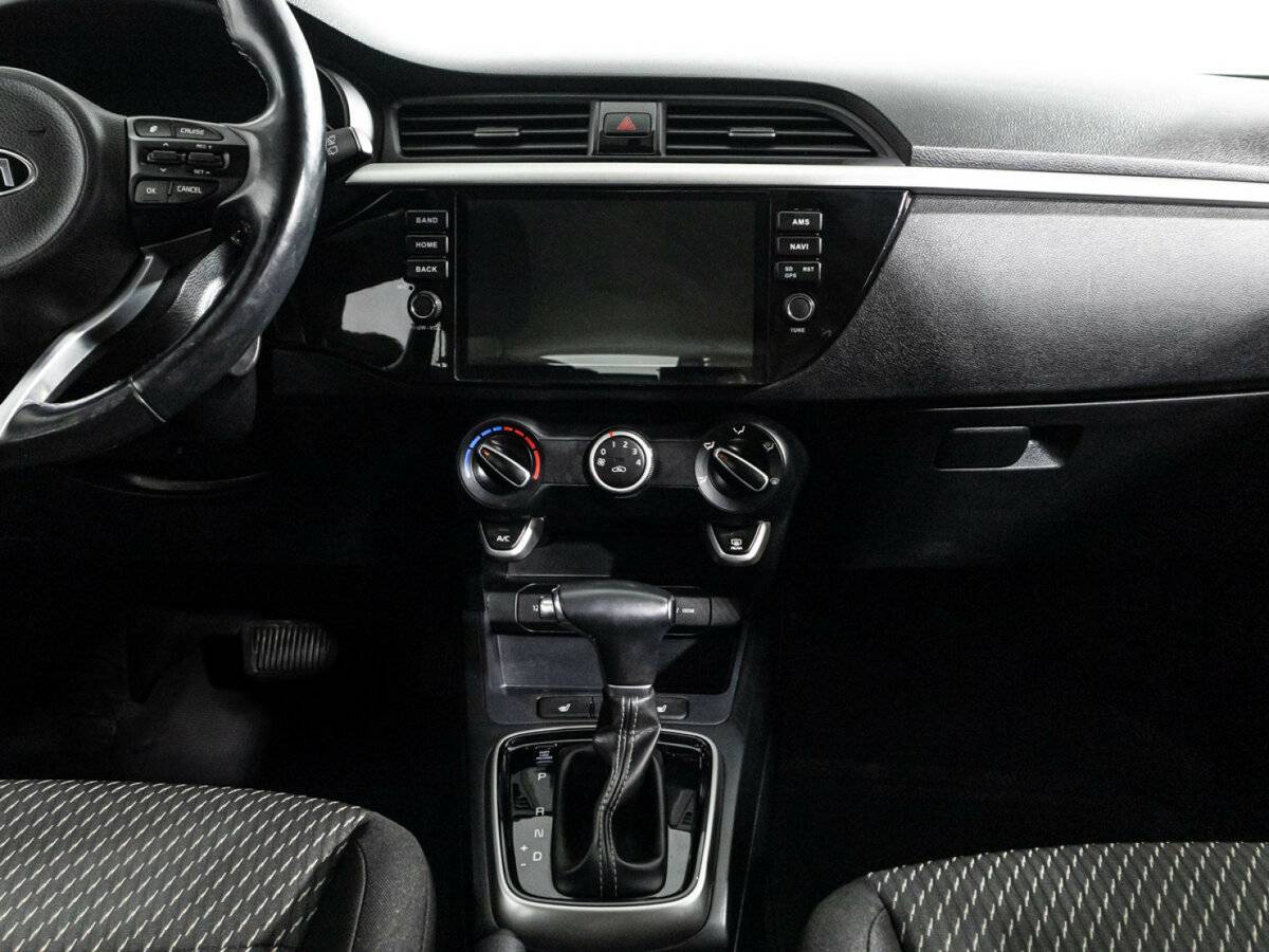 Купить Kia Rio с пробегом. Фото: #13