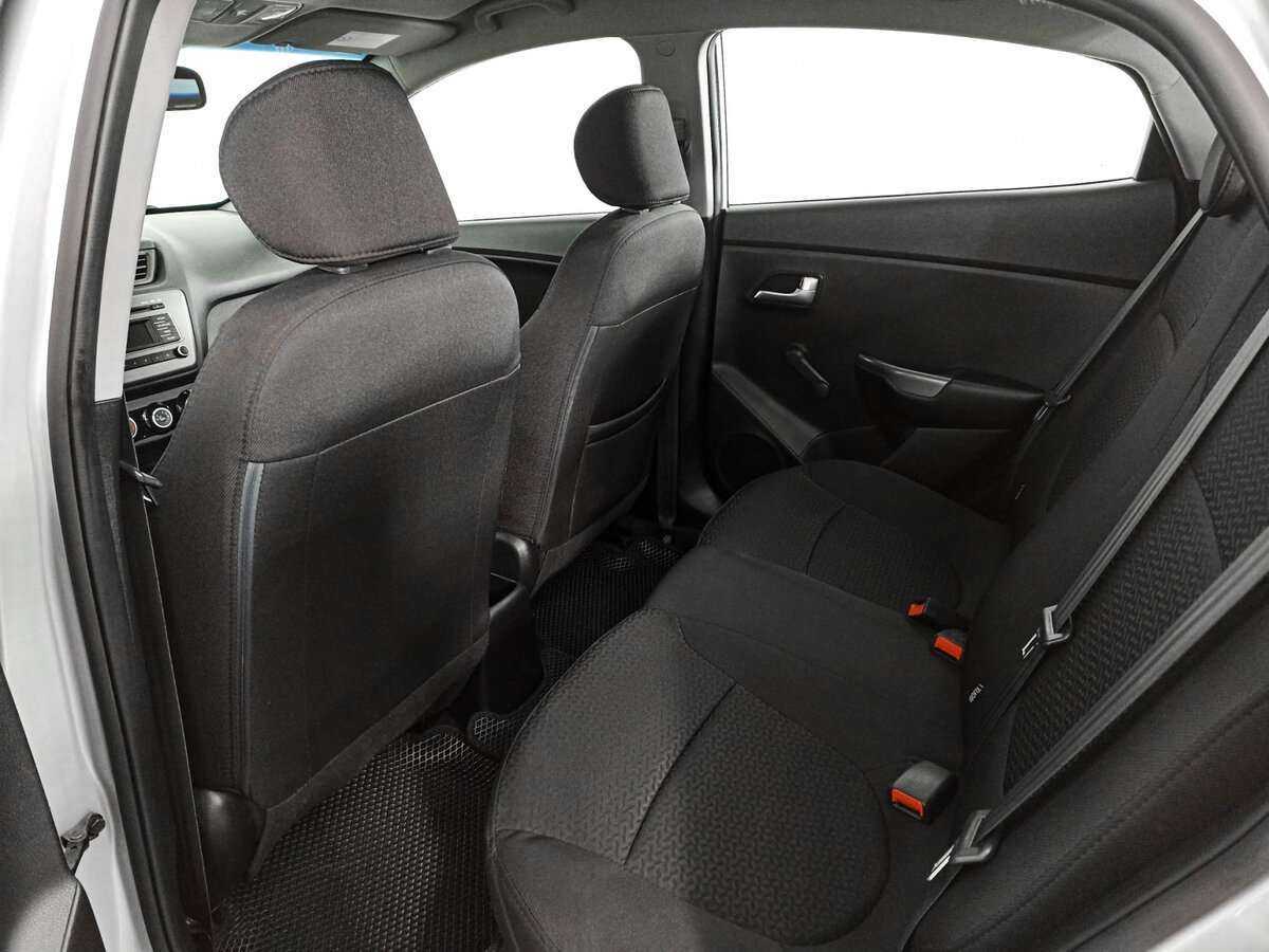Купить Kia Rio с пробегом. Фото: #9
