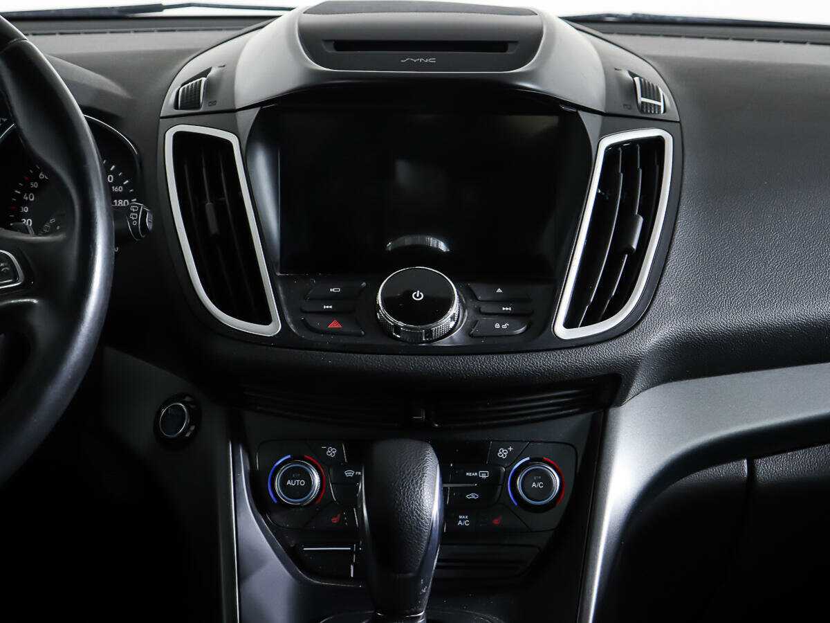 Купить Ford Kuga с пробегом. Фото: #11