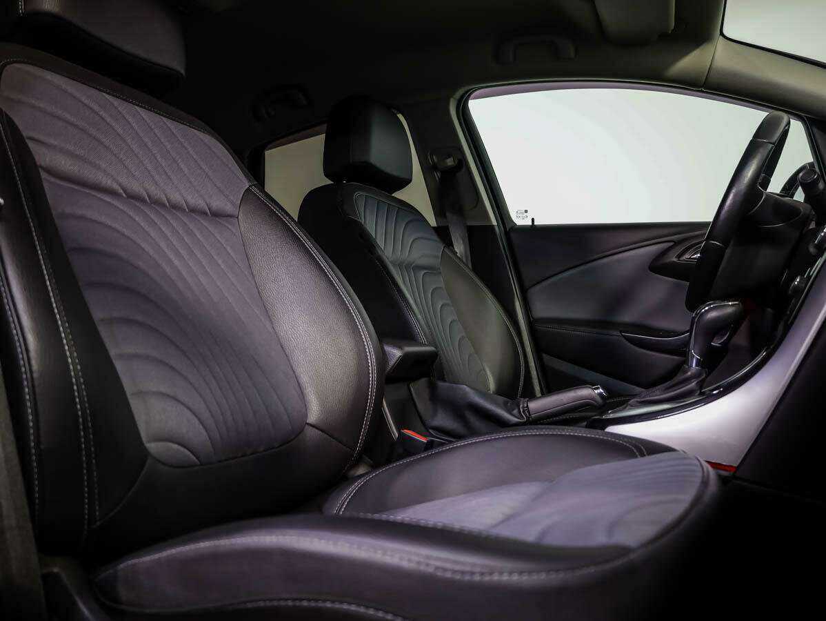 Купить Opel Astra с пробегом. Фото: #10