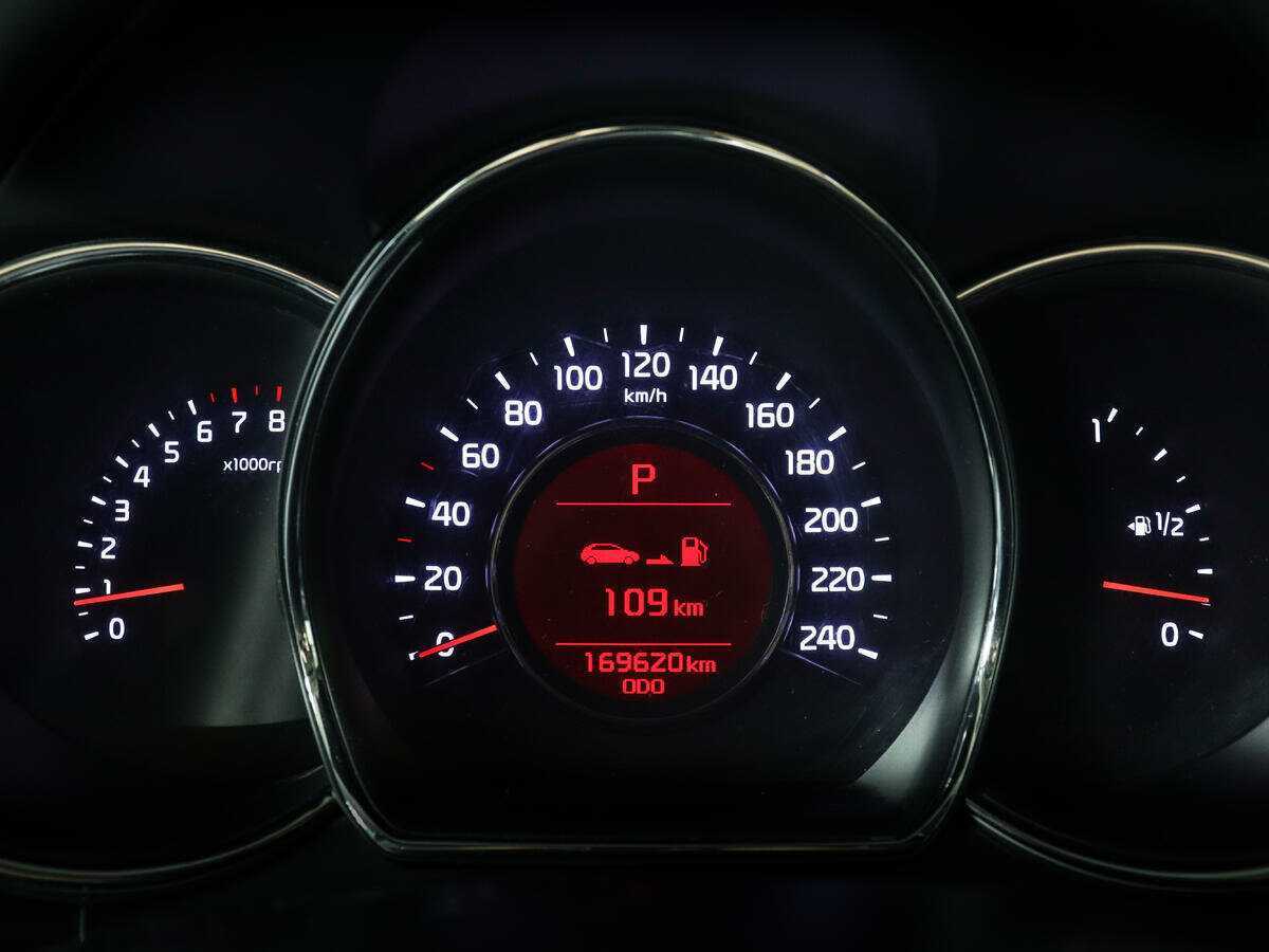 Купить Kia Ceed с пробегом. Фото: #10