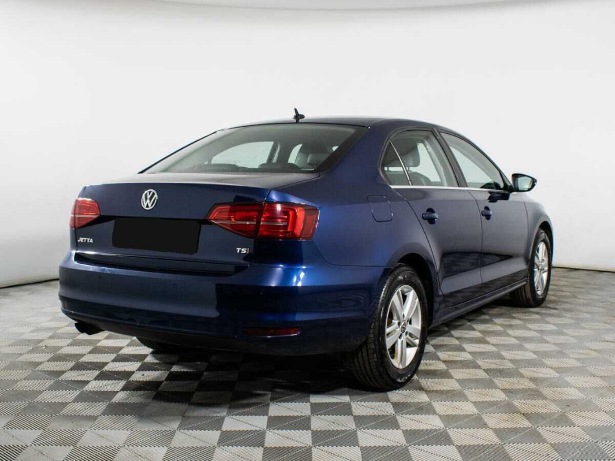 Купить Volkswagen Jetta с пробегом. Фото: #4