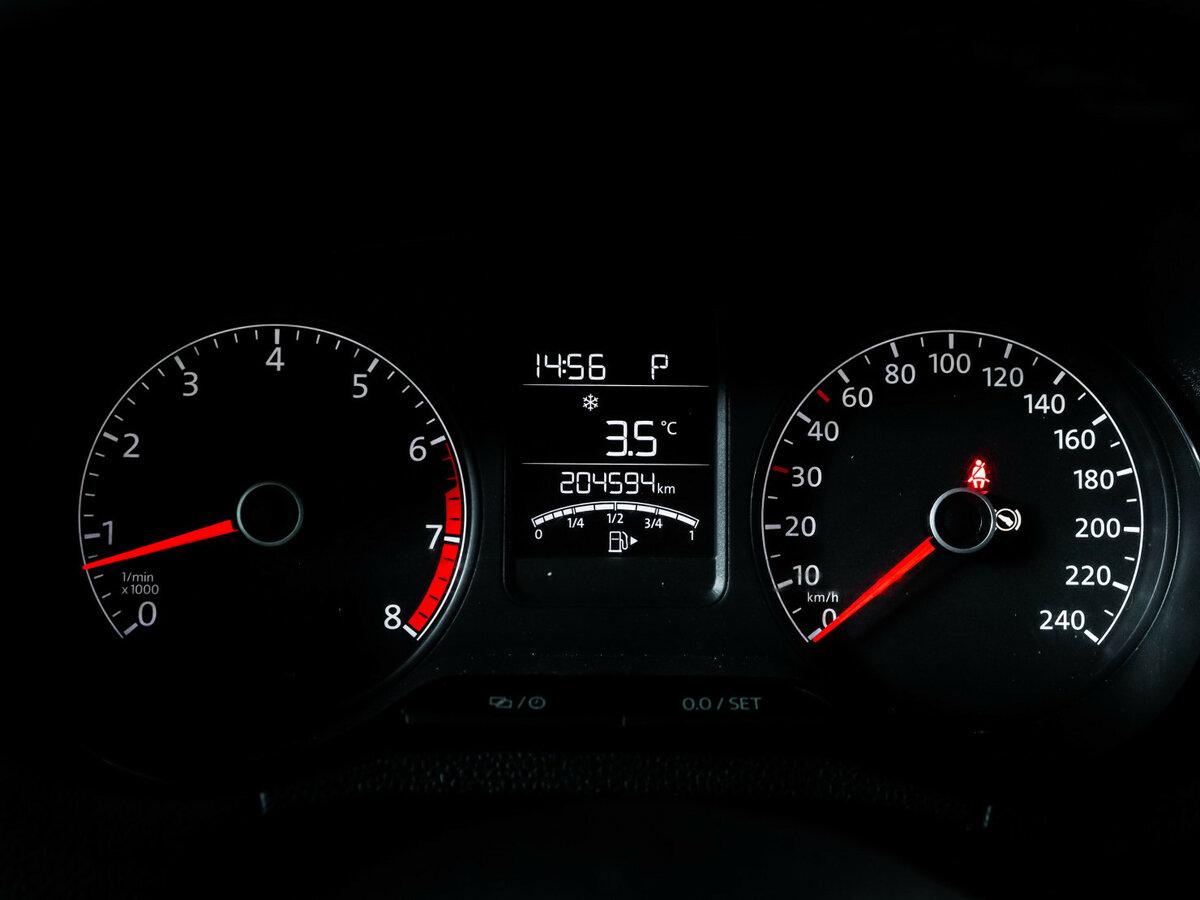 Купить Volkswagen Polo с пробегом. Фото: #7