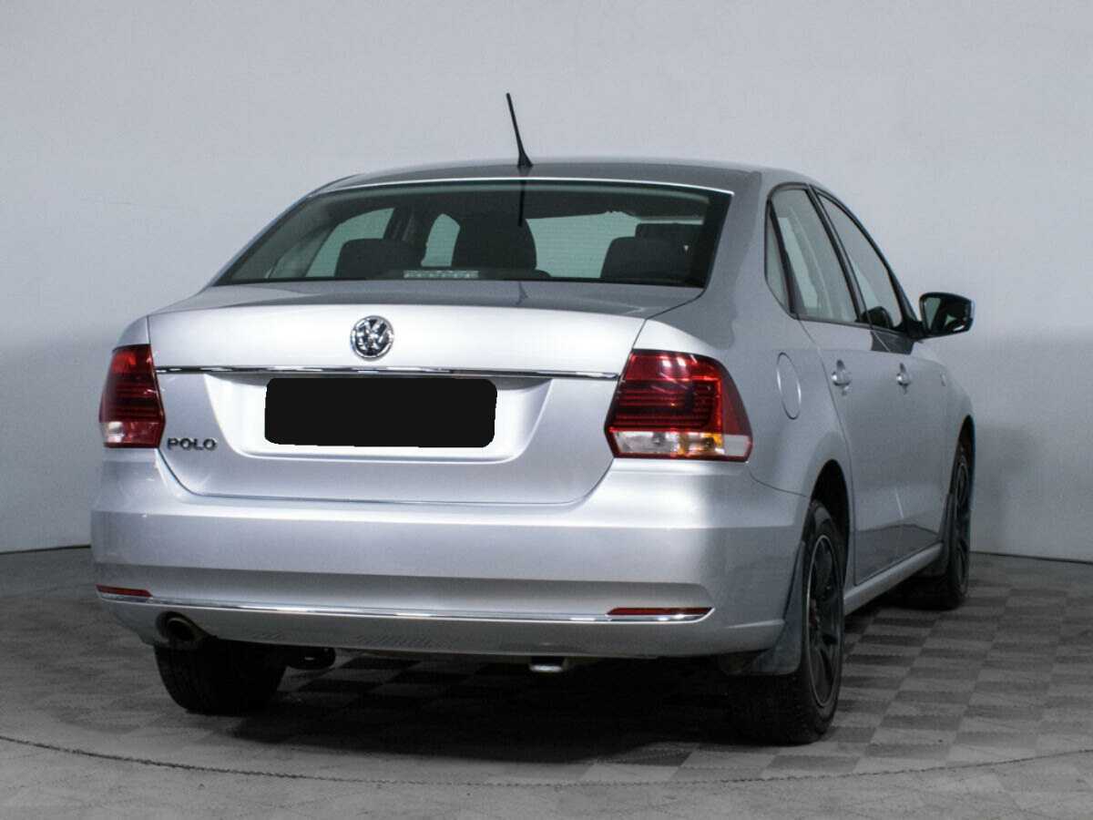 Купить Volkswagen Polo с пробегом. Фото: #4
