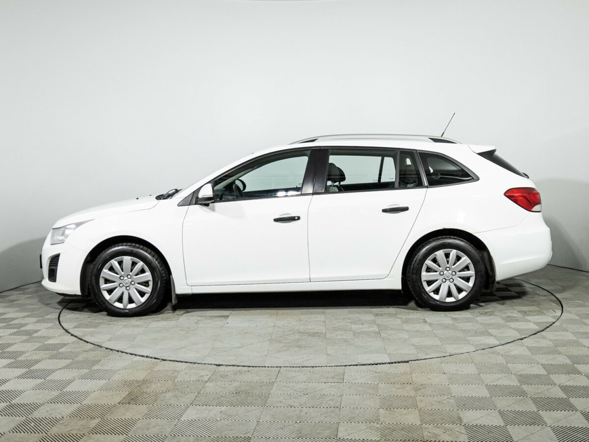 Купить Chevrolet Cruze с пробегом. Фото: #7