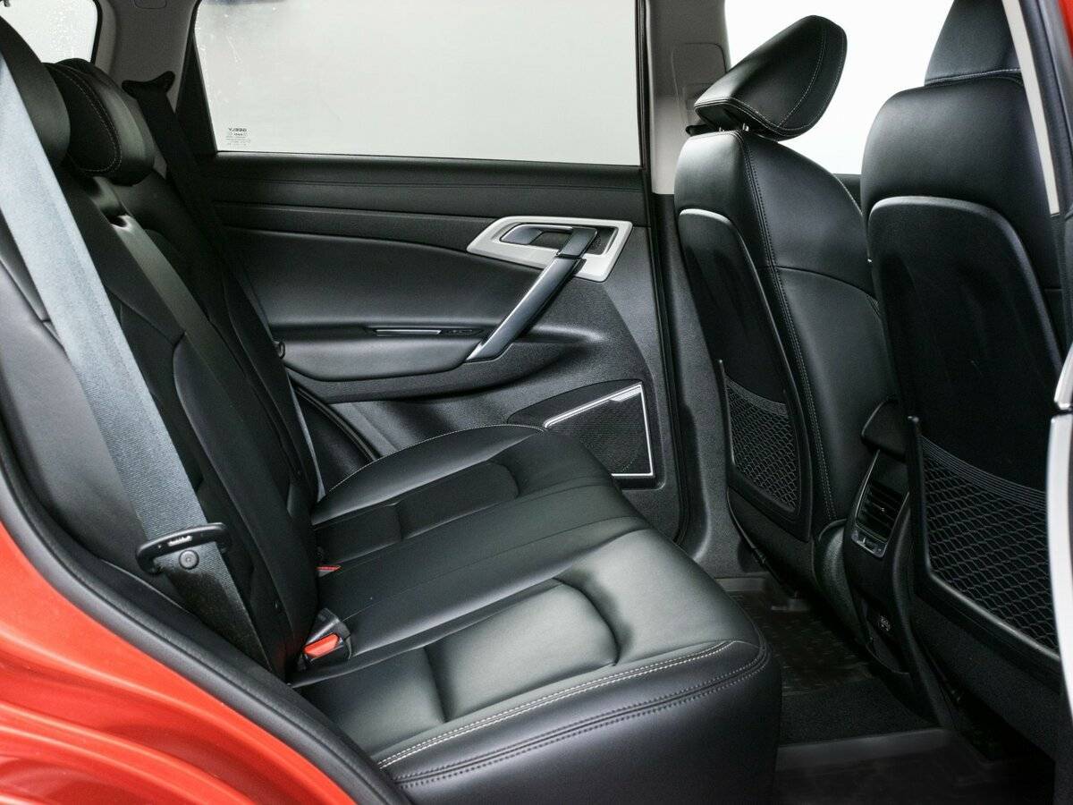 Купить Geely Atlas с пробегом. Фото: #11