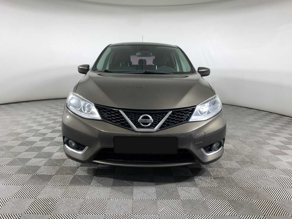 Купить Nissan Tiida с пробегом. Фото: #1