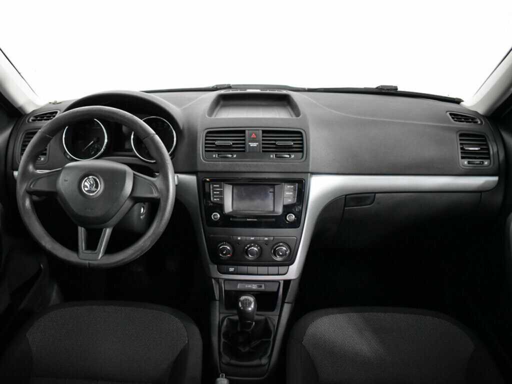 Купить Skoda Yeti с пробегом. Фото: #11