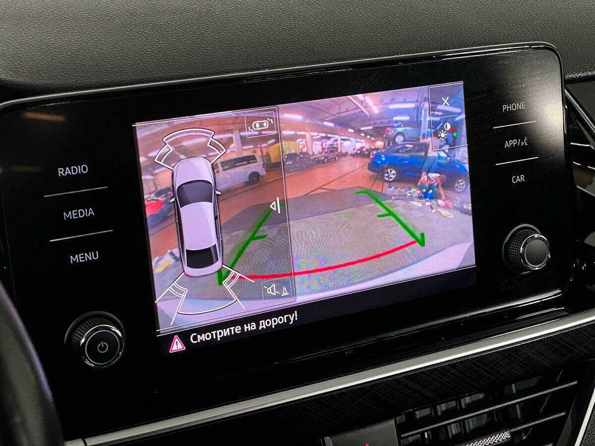 Купить Volkswagen Polo с пробегом. Фото: #14