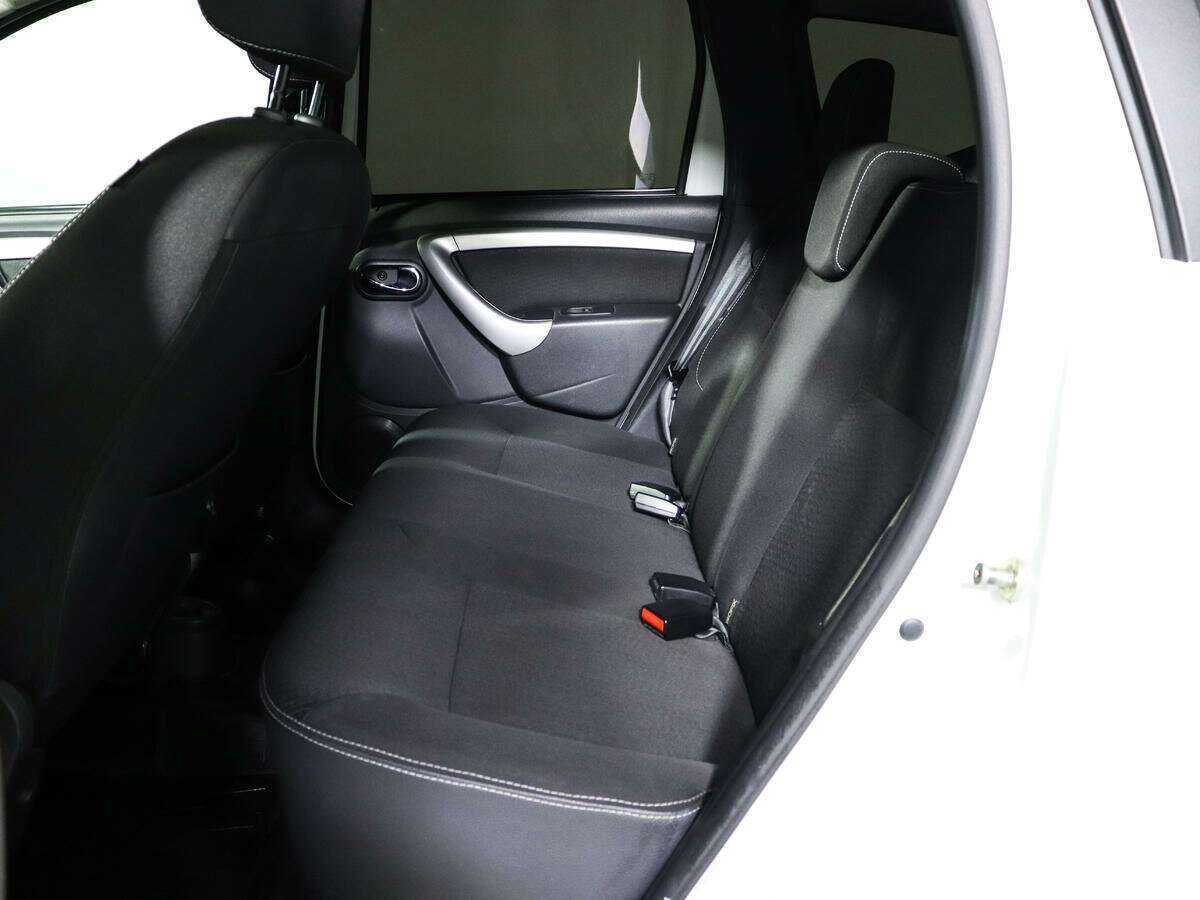 Купить Nissan Terrano с пробегом. Фото: #9