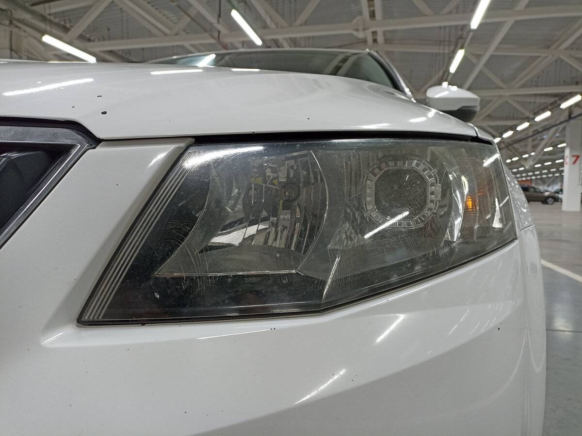 Купить Skoda Octavia с пробегом. Фото: #16