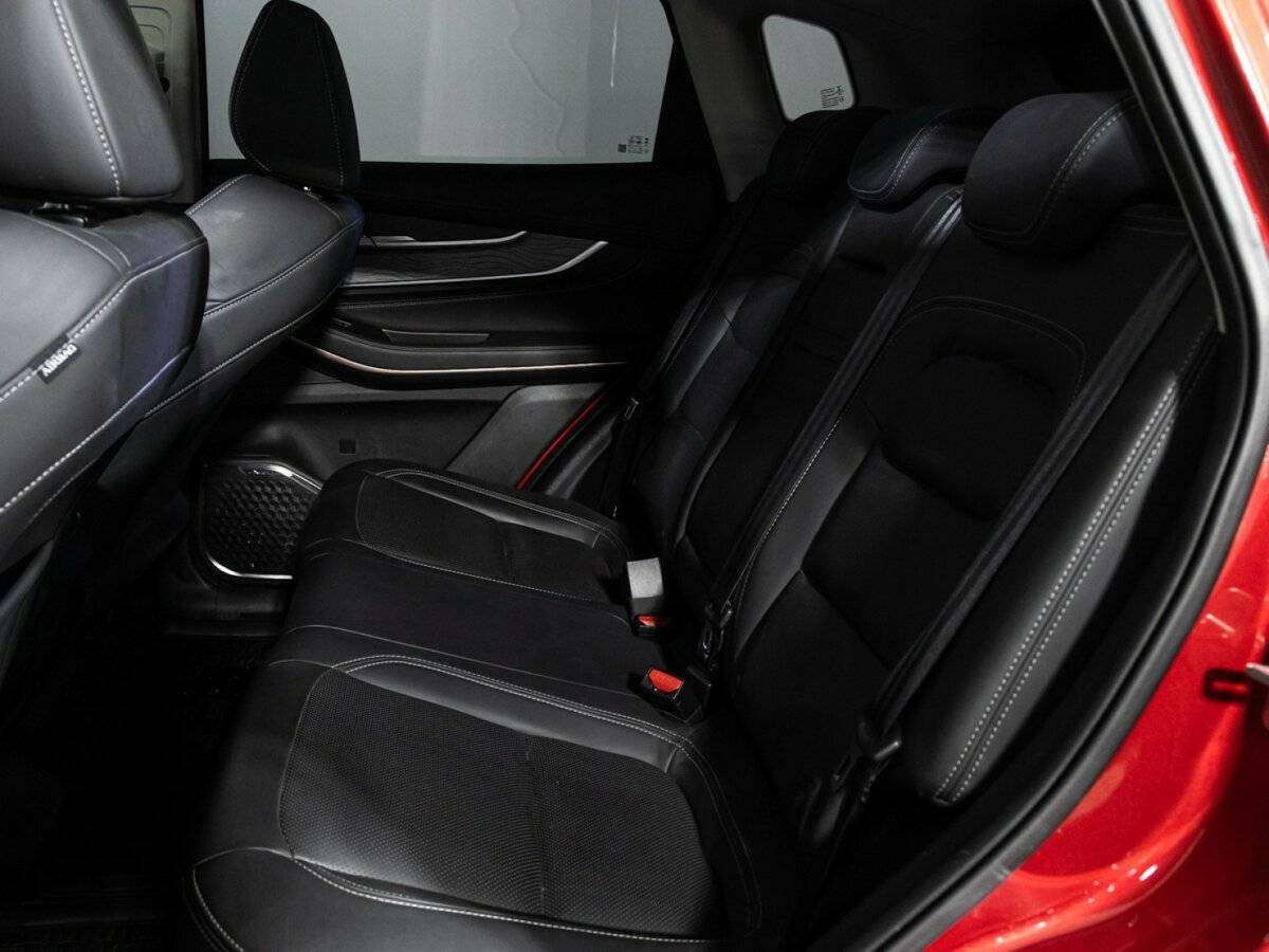 Купить EXEED LX с пробегом. Фото: #9