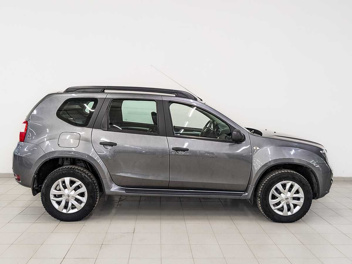 Купить Nissan Terrano с пробегом. Фото: #3