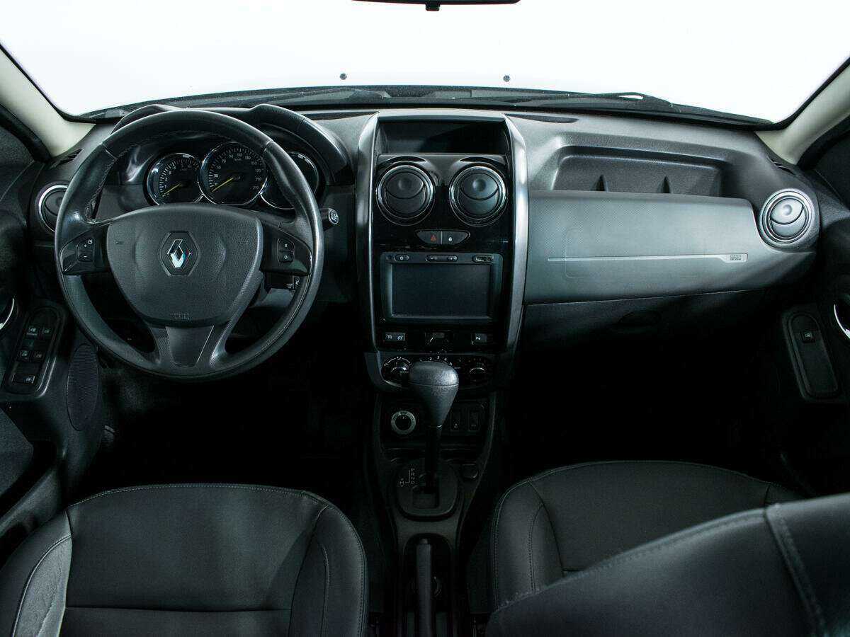 Купить Renault Duster с пробегом. Фото: #11