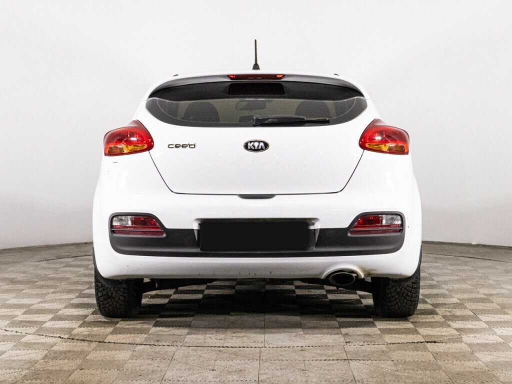 Купить Kia Ceed с пробегом. Фото: #5