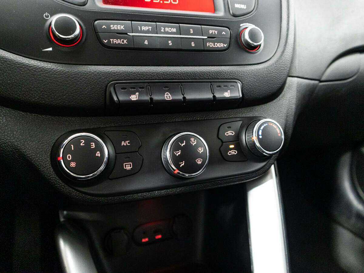 Купить Kia Ceed с пробегом. Фото: #14