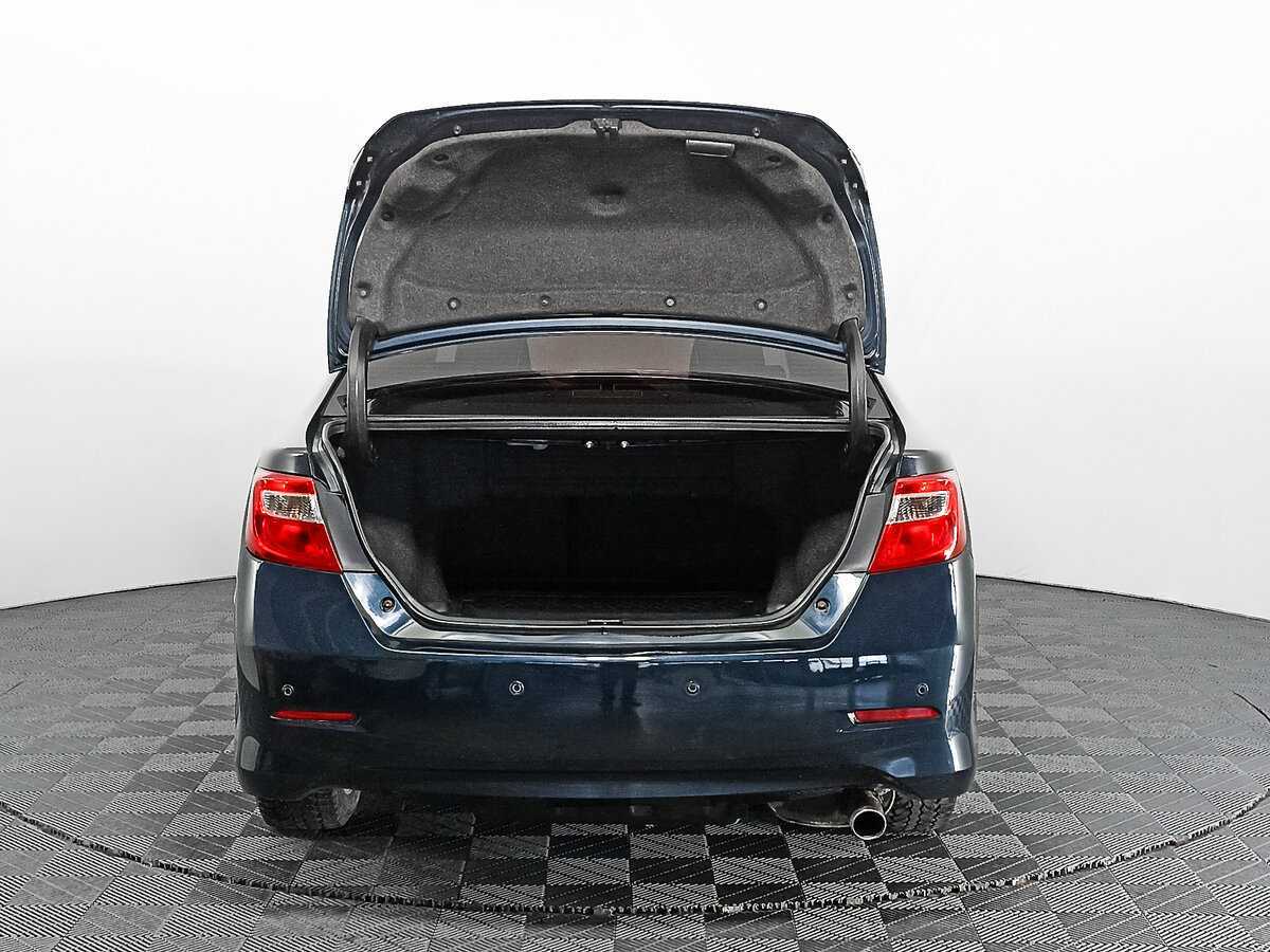 Купить Toyota Camry с пробегом. Фото: #7