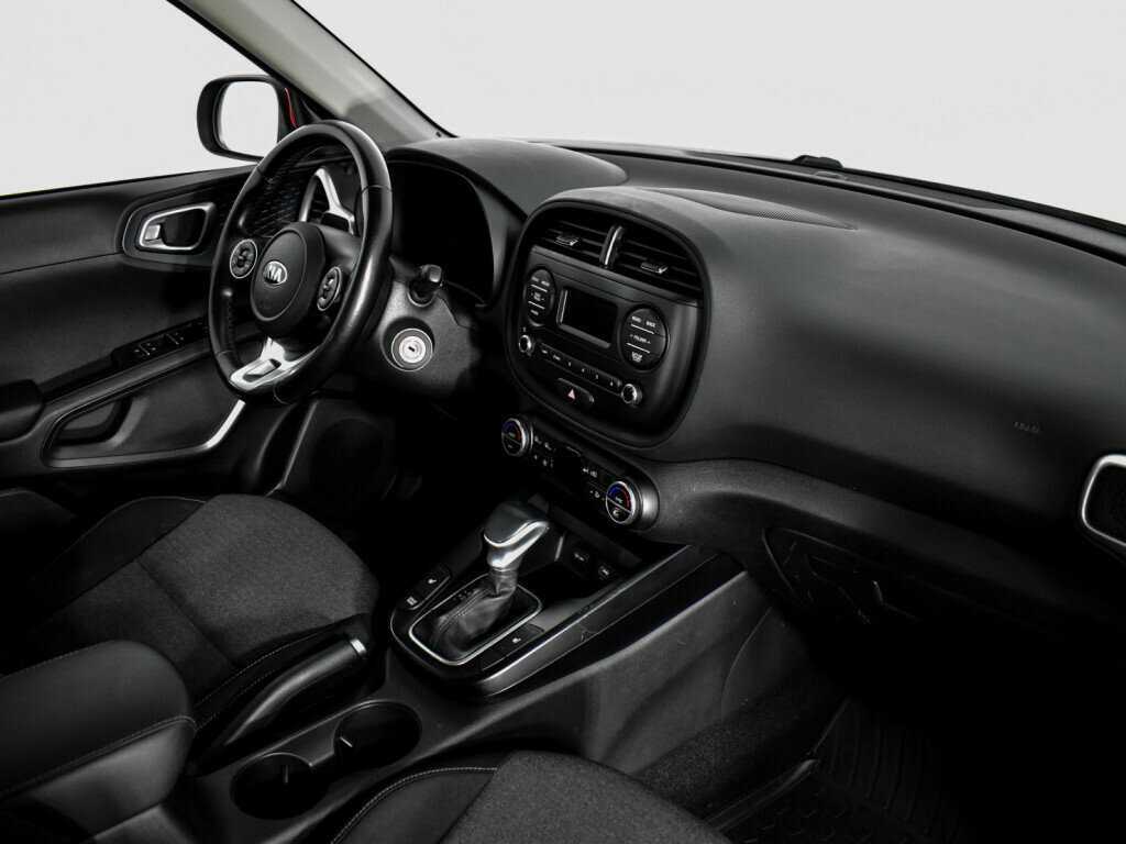 Купить Kia Soul с пробегом. Фото: #11