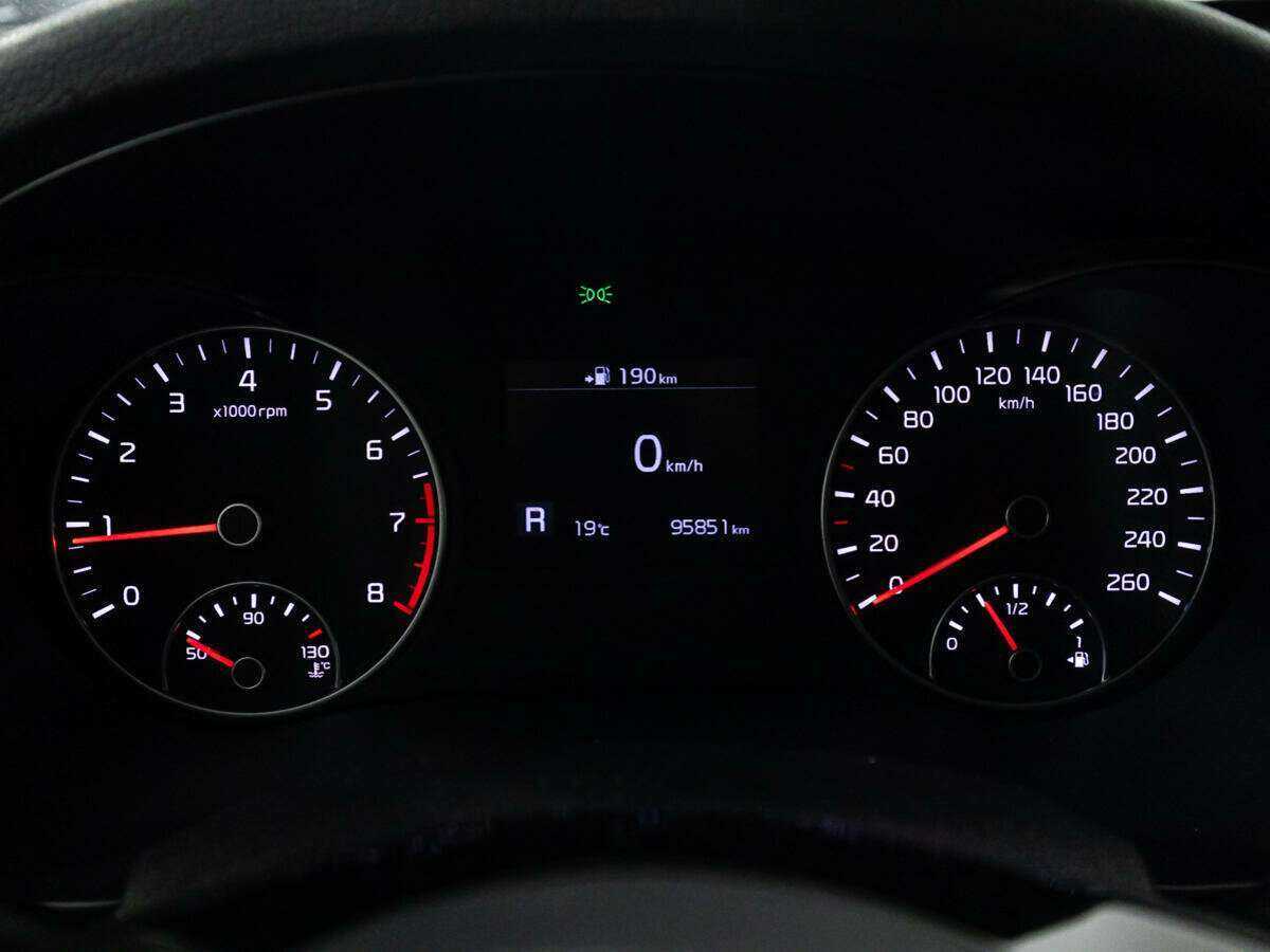 Купить Kia Optima с пробегом. Фото: #11