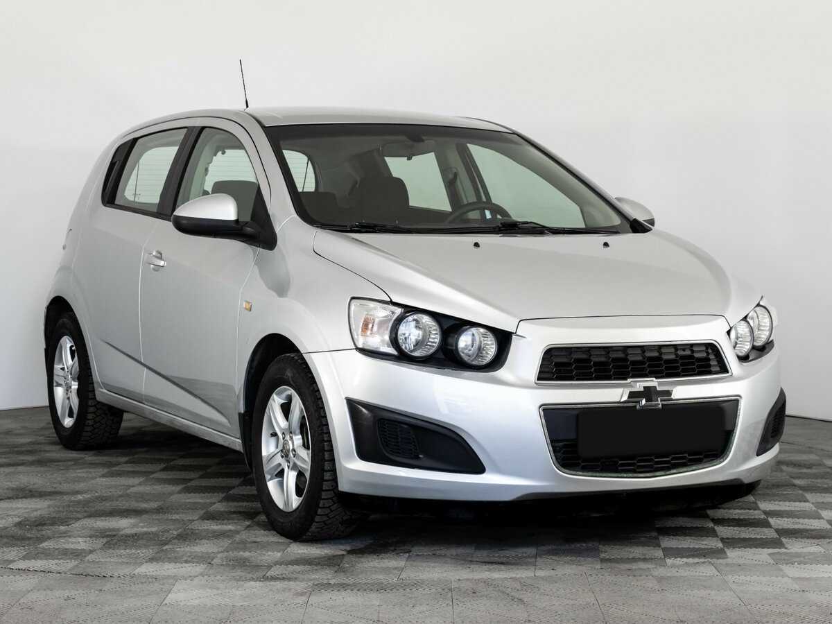 Купить Chevrolet Aveo с пробегом. Фото: #2