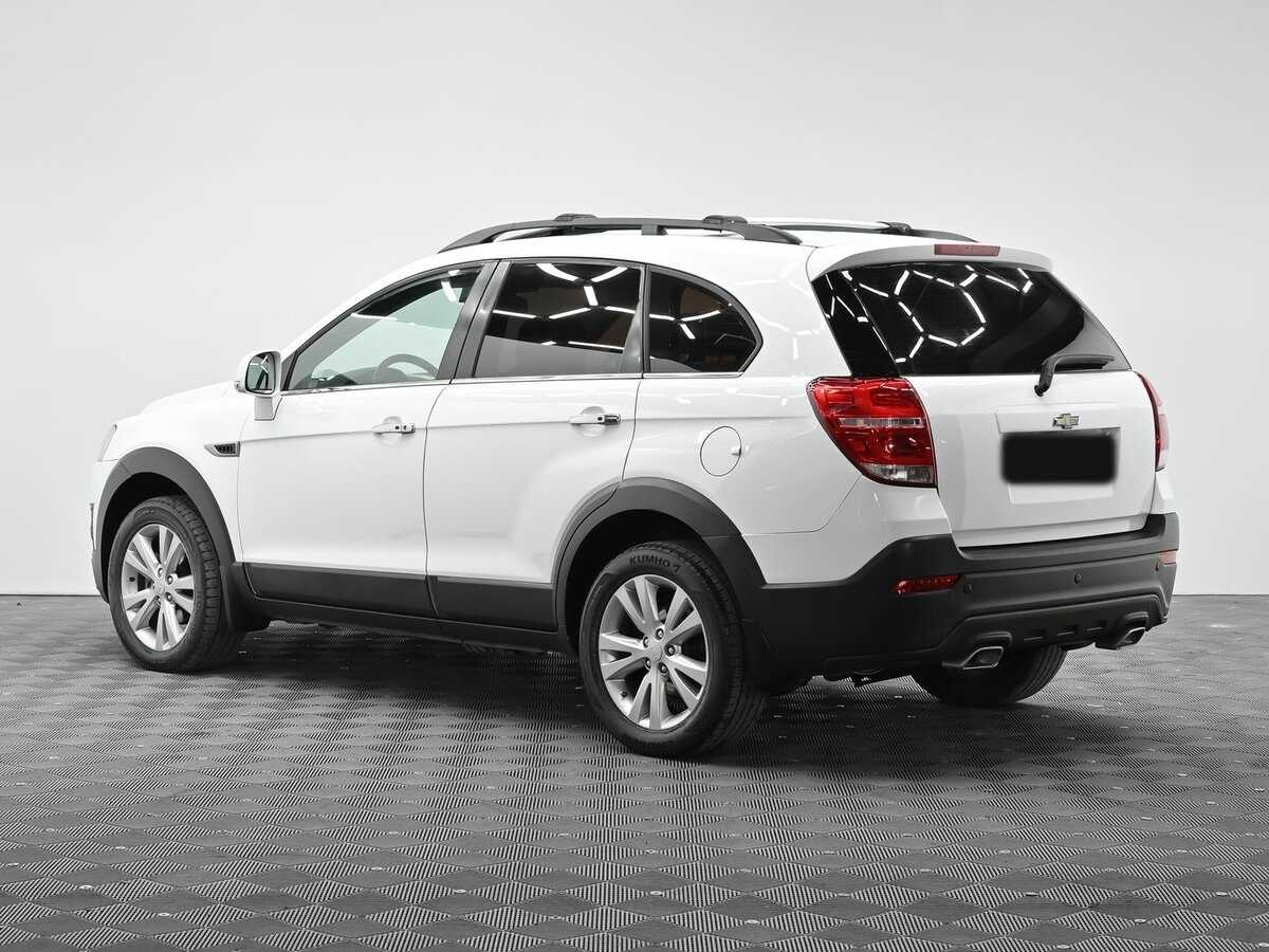 Купить Chevrolet Captiva с пробегом. Фото: #3